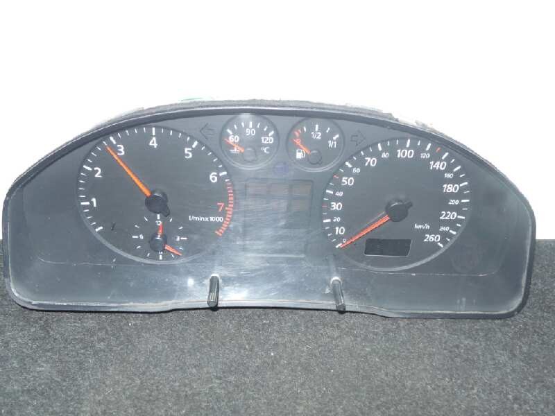 Recambio de cuadro instrumentos para audi a4 berlina (b5) 1.8 20v referencia OEM IAM 8D0919860G-860G  