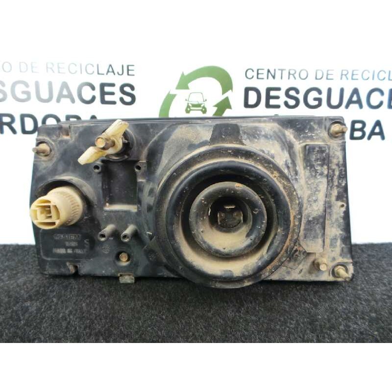 Recambio de faro izquierdo para lancia delta 1.5 referencia OEM IAM  79-93 