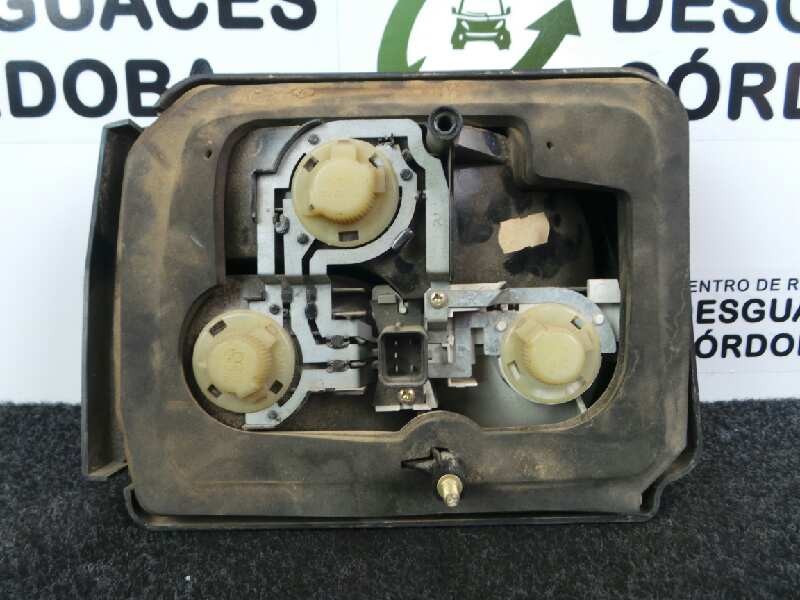 Recambio de piloto trasero derecho para mg serie 100 (xp) 1.4 16v referencia OEM IAM   