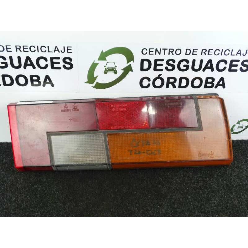 Recambio de piloto trasero derecho para alfa romeo 33 berlina 1.3 referencia OEM IAM  83-90 AMBAR