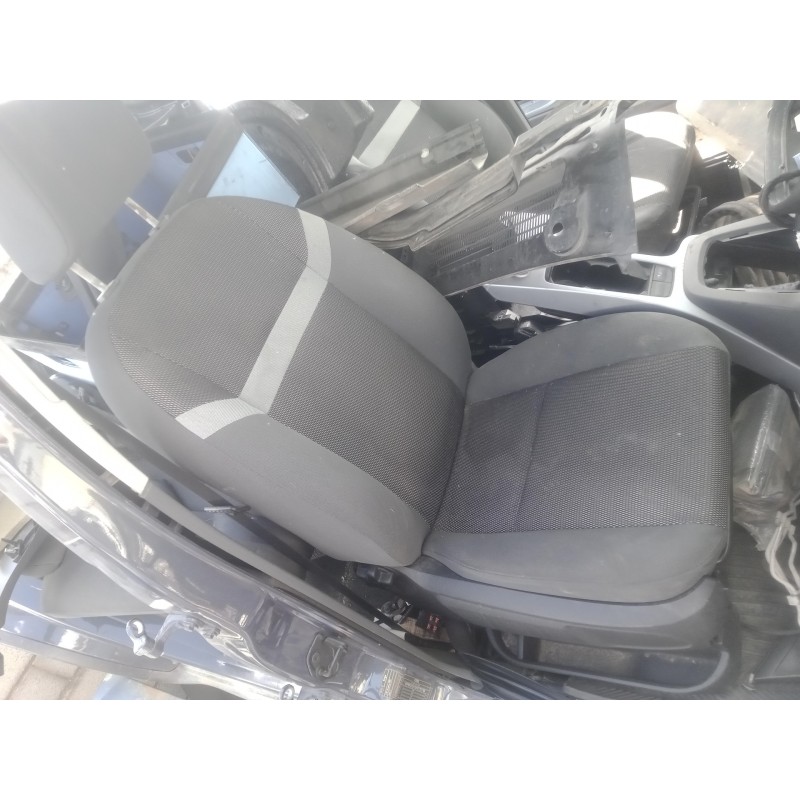 Recambio de asiento delantero derecho para ford kuga (cbv) 2.0 tdci cat referencia OEM IAM   