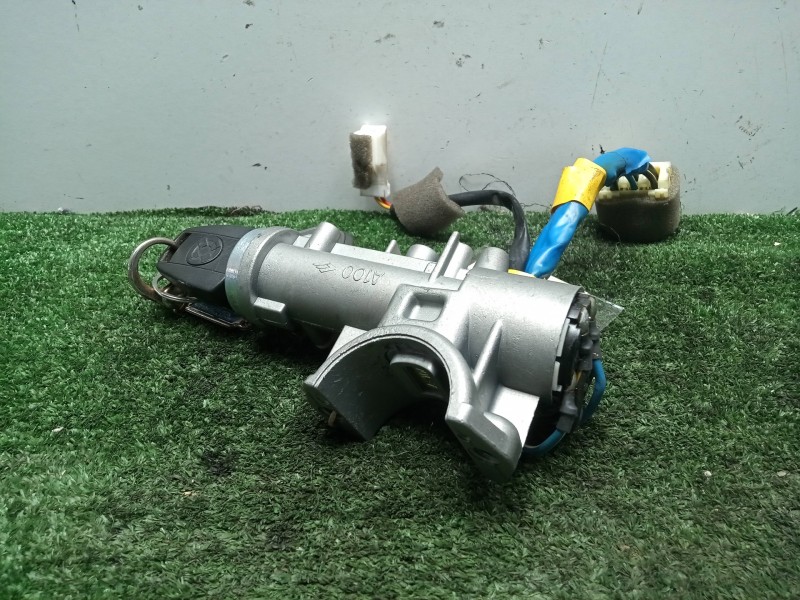 Recambio de conmutador de arranque para ssangyong rodius 2.7 turbodiesel cat referencia OEM IAM SINREFERENCIA 2.CONECTORES 