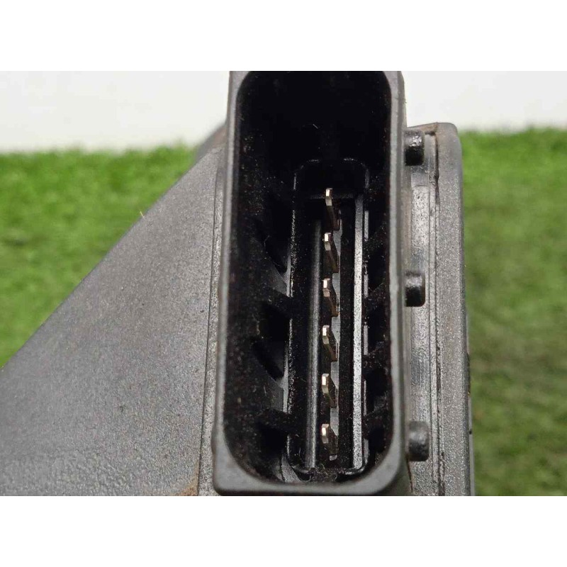 Recambio de potenciometro pedal para opel corsa d 1.4 16v referencia OEM IAM 55702020  