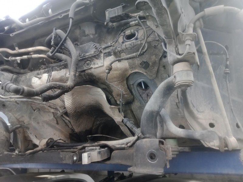 Recambio de barra estabilizadora delantera para ford kuga (cbv) 2.0 tdci cat referencia OEM IAM   
