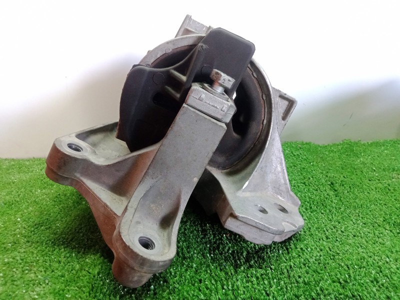 Recambio de soporte motor para citroën c5 berlina 2.2 hdi fap cat referencia OEM IAM NOSELEVEREFERENCIA  