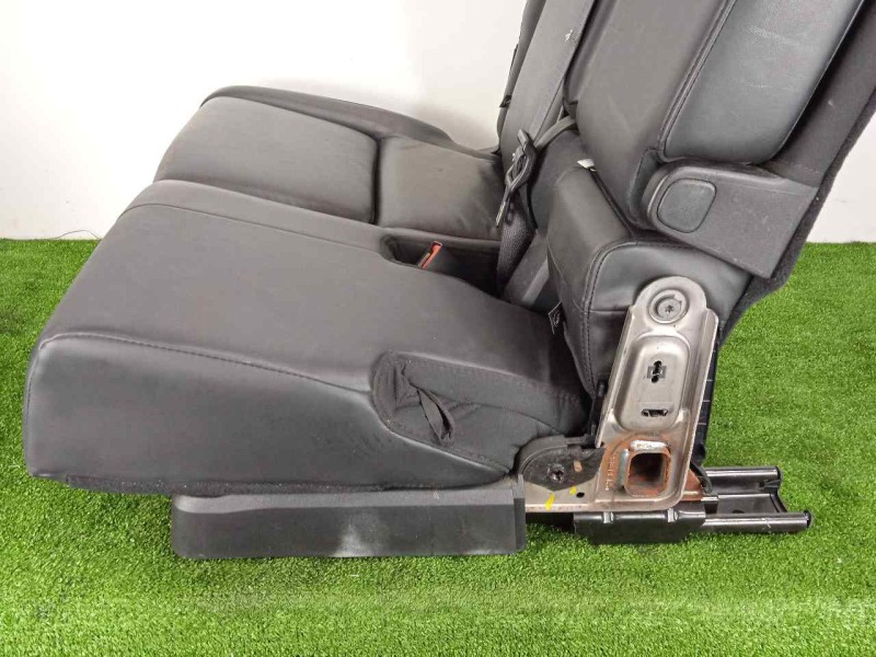 Recambio de asientos trasero derecho para fiat freemont (345) 2.0 16v multijet cat referencia OEM IAM  CUERO.NEGRO 