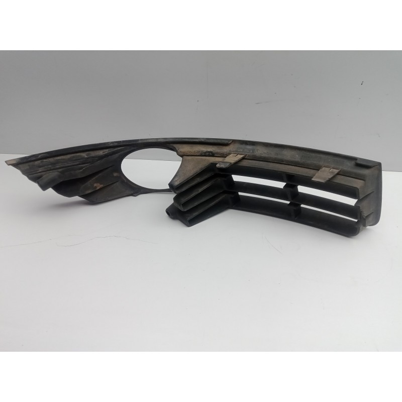Recambio de moldura para volkswagen passat berlina (3c2) 2.0 tdi referencia OEM IAM 3C0853665A ANTINIEBLA.IZQUIERDA 
