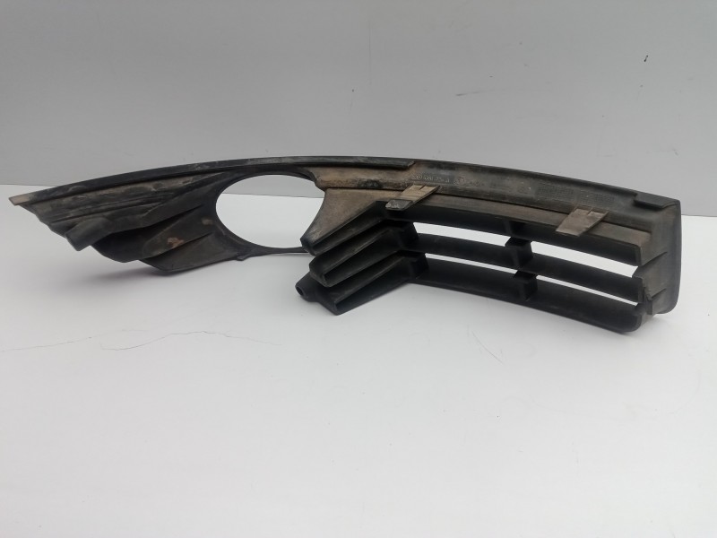 Recambio de moldura para volkswagen passat berlina (3c2) 2.0 tdi referencia OEM IAM 3C0853665A ANTINIEBLA.IZQUIERDA 