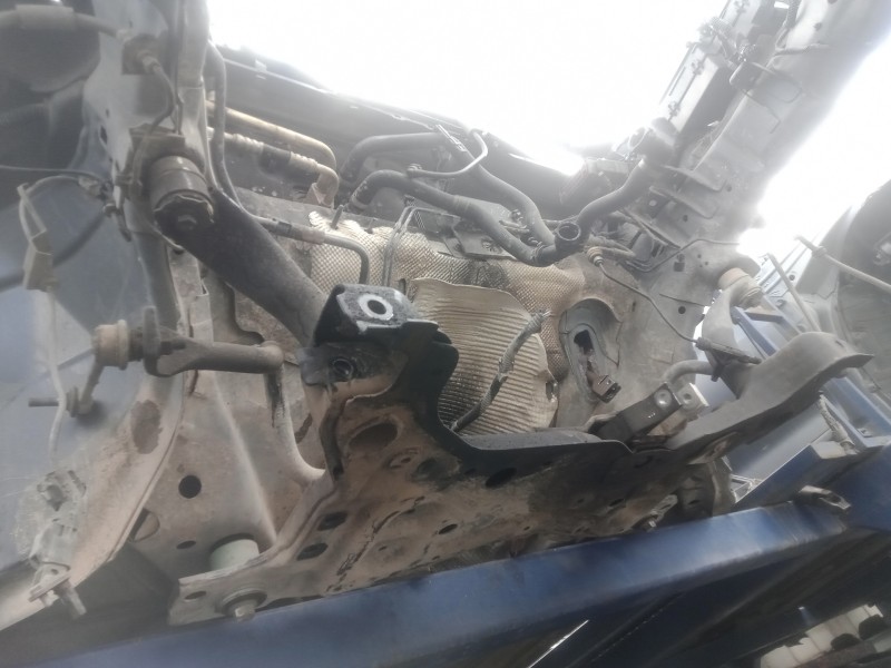 Recambio de puente delantero para ford kuga (cbv) 2.0 tdci cat referencia OEM IAM   