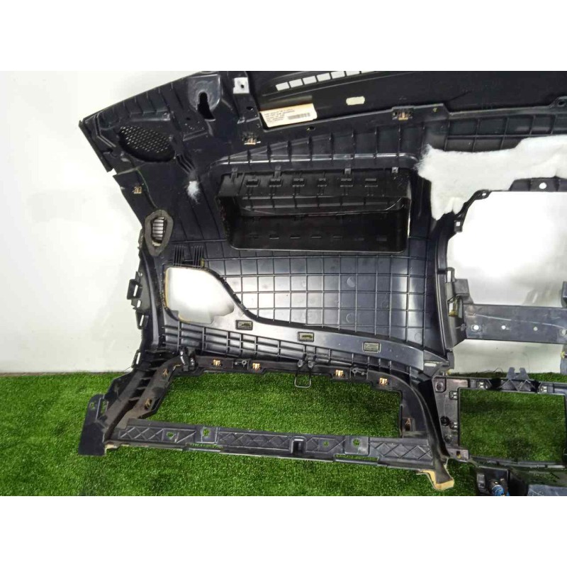 Recambio de salpicadero para fiat freemont (345) 2.0 16v multijet cat referencia OEM IAM  CUERO.NEGRO 