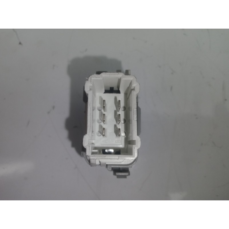 Recambio de interruptor para nissan qashqai (j10) 2.0 16v cat referencia OEM IAM 2808203 BLOQUEO APERTURA 