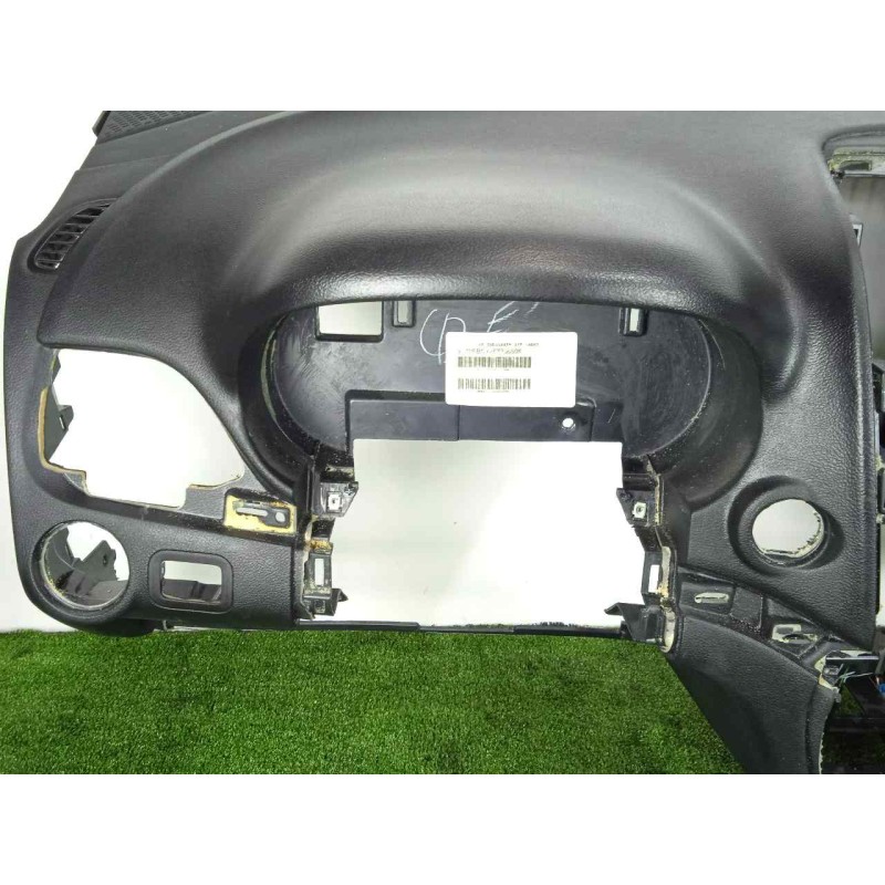Recambio de salpicadero para fiat freemont (345) 2.0 16v multijet cat referencia OEM IAM  CUERO.NEGRO 