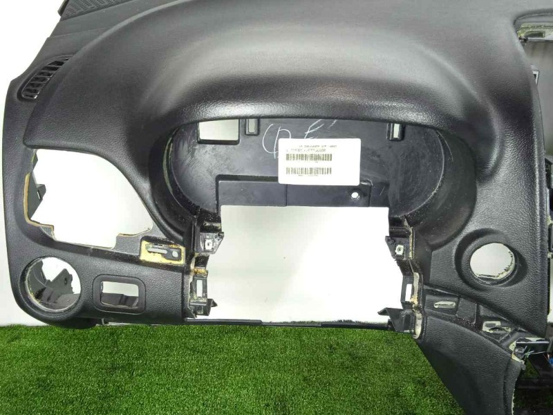 Recambio de salpicadero para fiat freemont (345) 2.0 16v multijet cat referencia OEM IAM  CUERO.NEGRO 