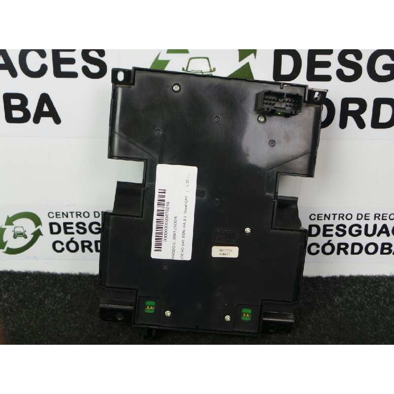 Recambio de mando climatizador para volvo s40 berlina 2.0 diesel cat referencia OEM IAM 8697155  