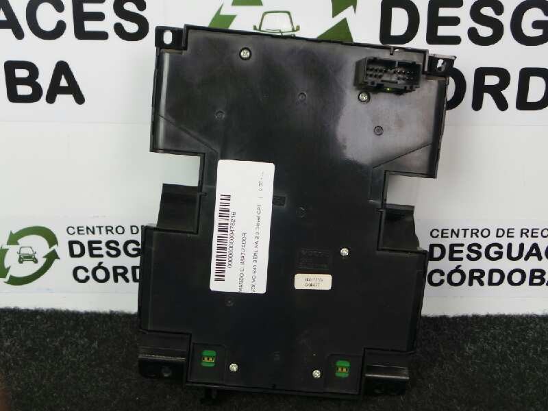 Recambio de mando climatizador para volvo s40 berlina 2.0 diesel cat referencia OEM IAM 8697155  