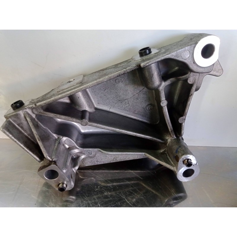 Recambio de soporte motor para citroën c3 1.1 referencia OEM IAM 9680686080  