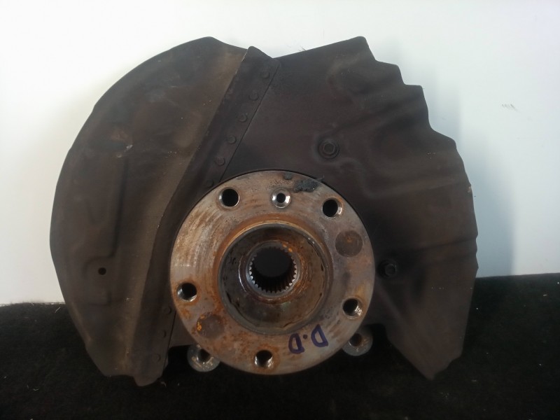 Recambio de mangueta delantera derecha para bmw x5 (e53) 3.0 turbodiesel cat referencia OEM IAM 6761576C  