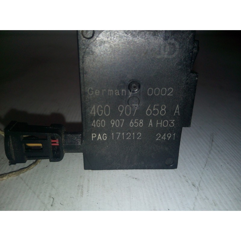 Recambio de sensor para audi a5 coupe (8t) 2.0 tdi referencia OEM IAM 4G0907658A  
