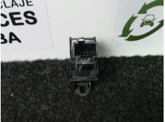 Recambio de mando elevalunas delantero derecho para volvo s40 berlina 2.0 diesel cat referencia OEM IAM    2