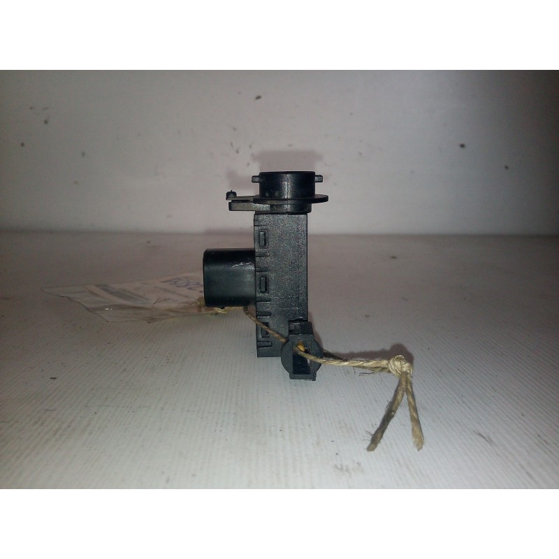 Recambio de sensor para audi a5 coupe (8t) 2.0 tdi referencia OEM IAM 4G0907658A  