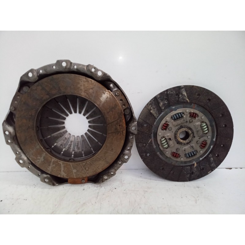 Recambio de kit embrague para nissan patrol (k/w260) referencia OEM IAM 688768242DBC400  