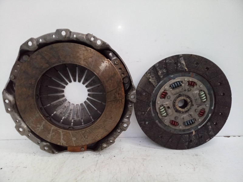 Recambio de kit embrague para nissan patrol (k/w260) referencia OEM IAM 688768242DBC400  
