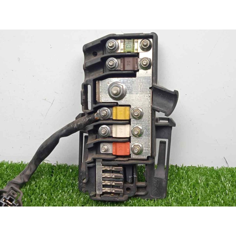 Recambio de caja reles / fusibles para citroën c5 station wagon 2.0 hdi fap referencia OEM IAM 9662335380  