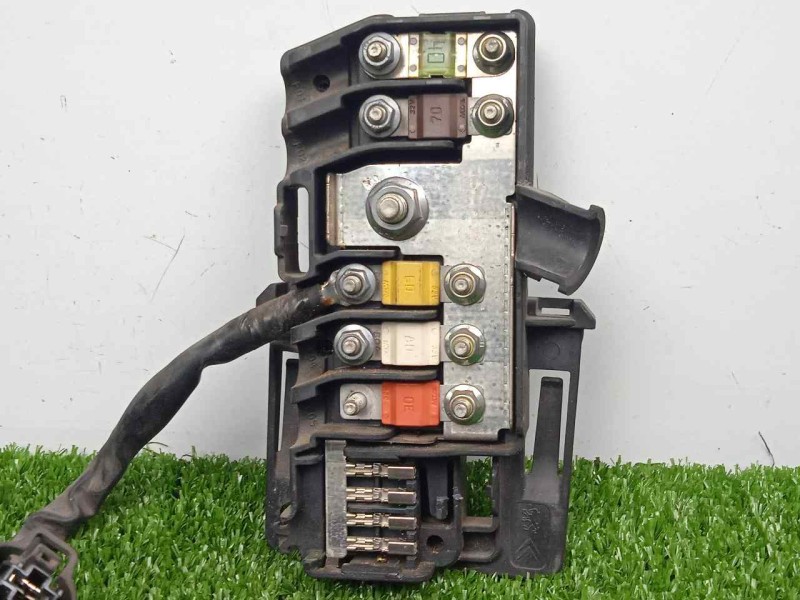 Recambio de caja reles / fusibles para citroën c5 station wagon 2.0 hdi fap referencia OEM IAM 9662335380  