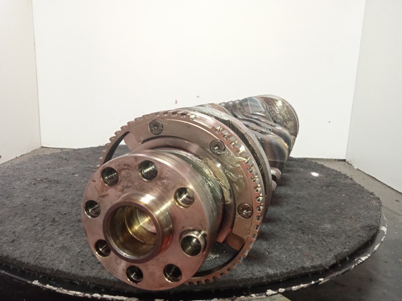Recambio de cigueñal para bmw serie 7 (e38) 3.0 24v turbodiesel cat referencia OEM IAM 2246863  