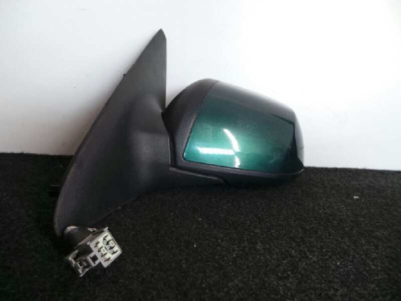 Recambio de retrovisor izquierdo para ford mondeo berlina (ge) 1.8 cat referencia OEM IAM  ELECTRICO VERDE