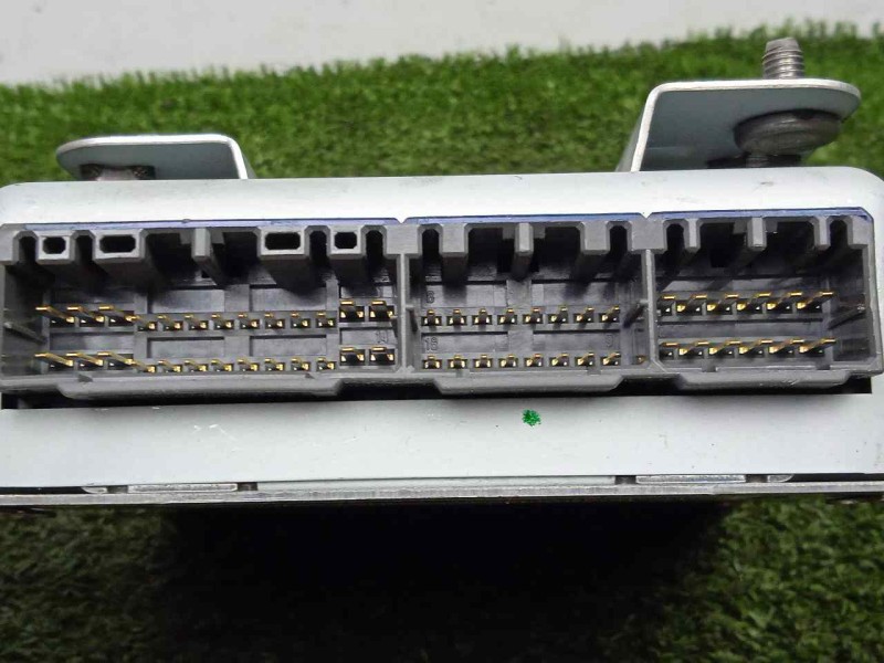 Recambio de modulo electronico para ssangyong rodius 2.7 turbodiesel cat referencia OEM IAM OKA910R-8716121101-97RA010035  