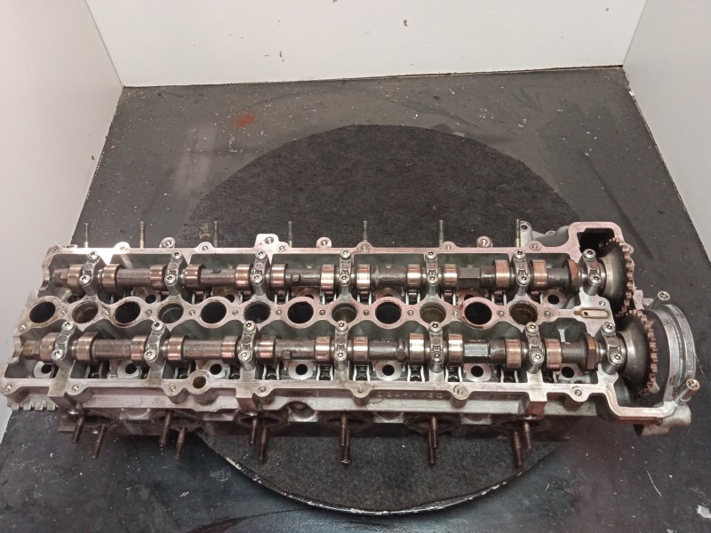 Recambio de culata para bmw serie 7 (e38) 3.0 24v turbodiesel cat referencia OEM IAM 22468759  