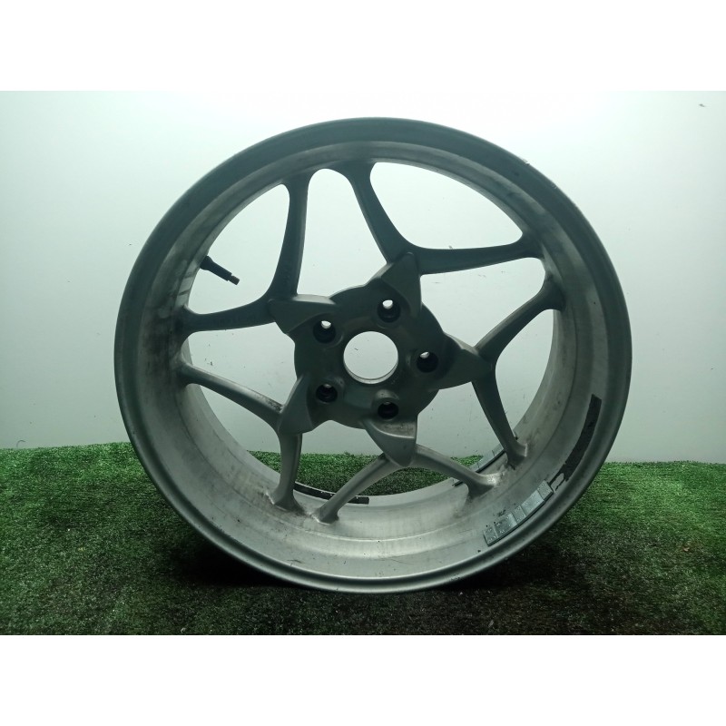 Recambio de llanta para bmw r 1200 rt/st referencia OEM IAM 7683069 K26 - 05-10 TRASERA - 17´´ PULGADAS
