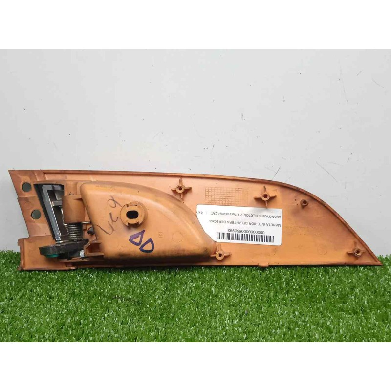 Recambio de maneta interior delantera derecha para ssangyong rexton 2.9 turbodiesel cat referencia OEM IAM 7242108000  