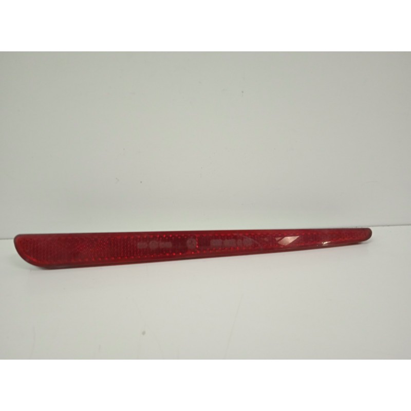 Recambio de piloto trasero central para bmw x5 (e53) 3.0 turbodiesel cat referencia OEM IAM 6901572 DERECHO 