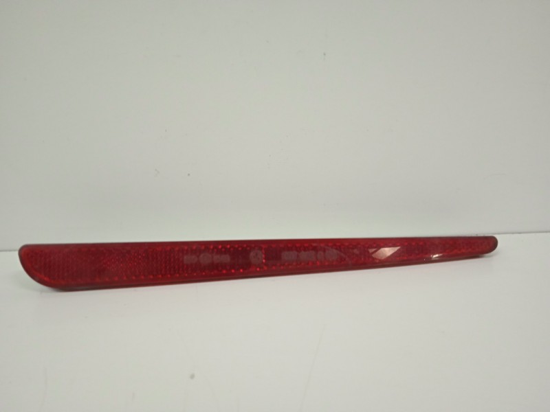 Recambio de piloto trasero central para bmw x5 (e53) 3.0 turbodiesel cat referencia OEM IAM 6901572 DERECHO 