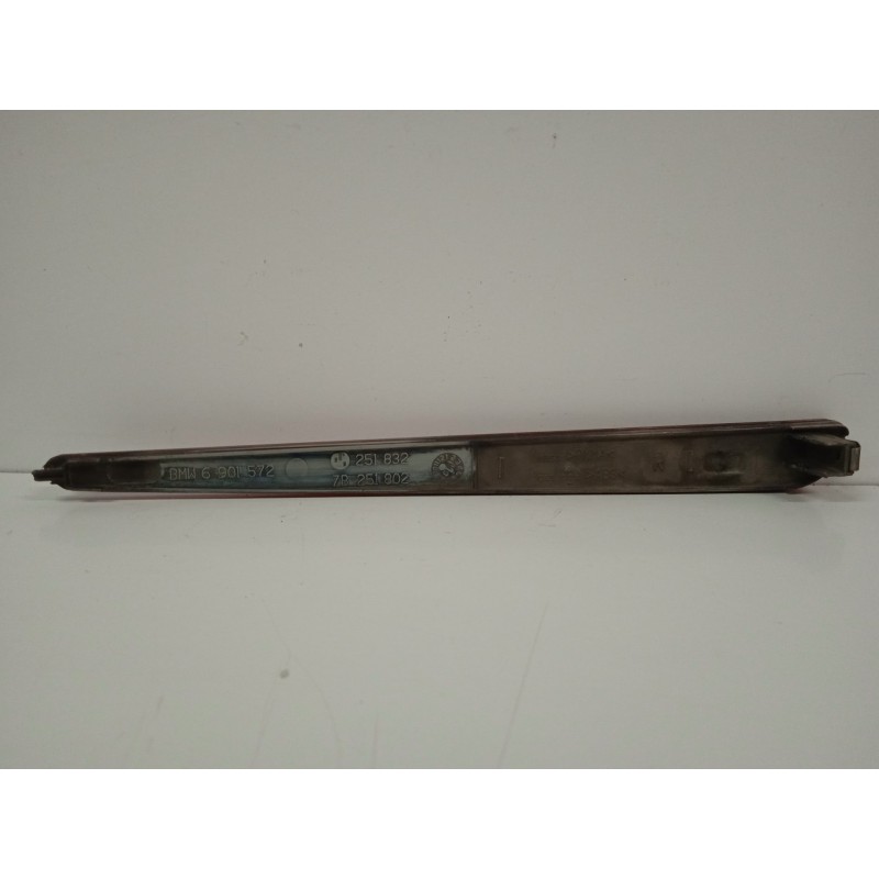 Recambio de piloto trasero central para bmw x5 (e53) 3.0 turbodiesel cat referencia OEM IAM 6901572 DERECHO 