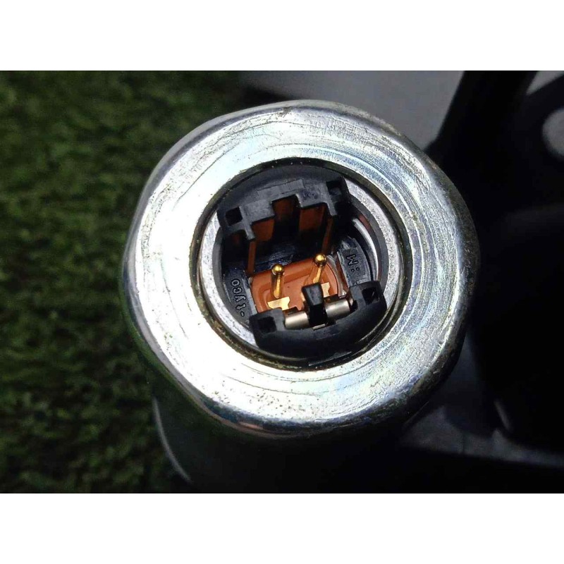 Recambio de cinturon seguridad delantero derecho para ssangyong rodius 2.7 turbodiesel cat referencia OEM IAM 7462221003  