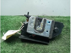Recambio de cerradura puerta trasera derecha para ssangyong rodius 2.7 turbodiesel cat referencia OEM IAM SINREFERENCIA 5.PINES  2