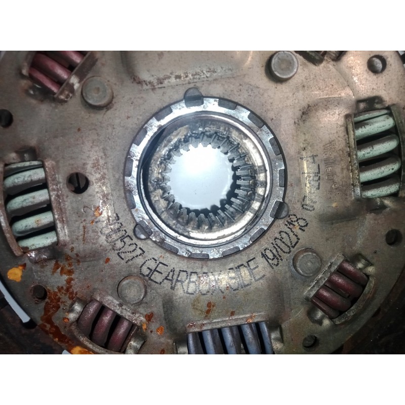 Recambio de kit embrague para nissan patrol (k/w260) 2.8 diesel referencia OEM IAM 693549242 CON.COJINETE 