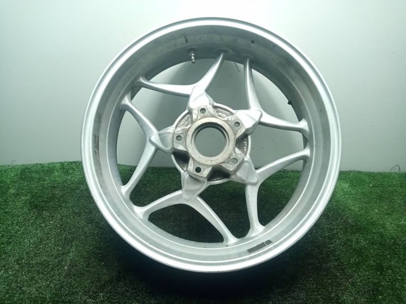 Recambio de llanta para bmw r 1200 rt/st referencia OEM IAM 7683069 K26 - 05-10 TRASERA - 17´´PULGADAS