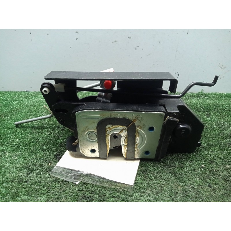 Recambio de cerradura puerta delantera izquierda para ssangyong rodius 2.7 turbodiesel cat referencia OEM IAM SINREFERENCIA 5.PI