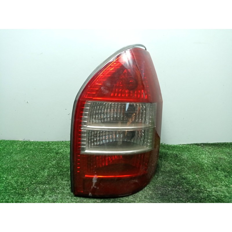 Recambio de piloto trasero derecho para opel zafira a 2.0 dti referencia OEM IAM SINREFERENCIA 99-05 BLANCO