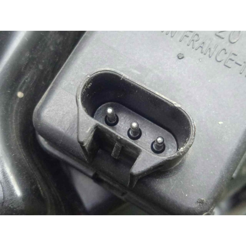 Recambio de faro izquierdo para opel zafira a 2.0 dti referencia OEM IAM SINREFERENCIA ZAFIRA.A 