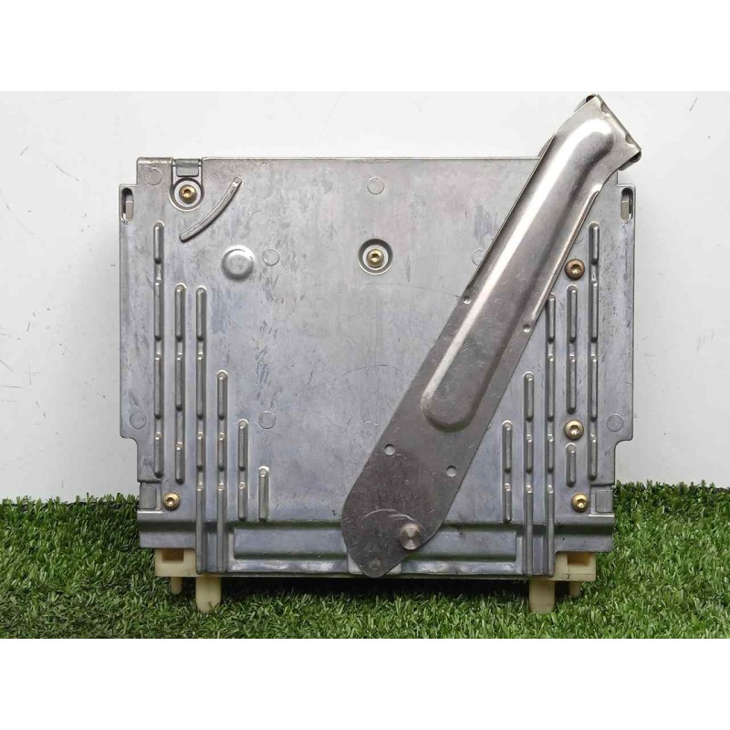 Recambio de centralita motor uce para volvo s70 berlina 2.5 turbodiesel referencia OEM IAM 0281001592-17390899  BOSCH