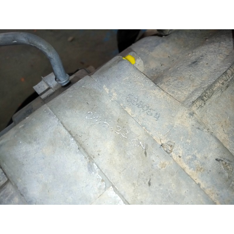 Recambio de caja cambios para nissan pick-up (d22) 2.5 turbodiesel referencia OEM IAM SINREFERENCIA 5.VELOCIDADES MANUAL