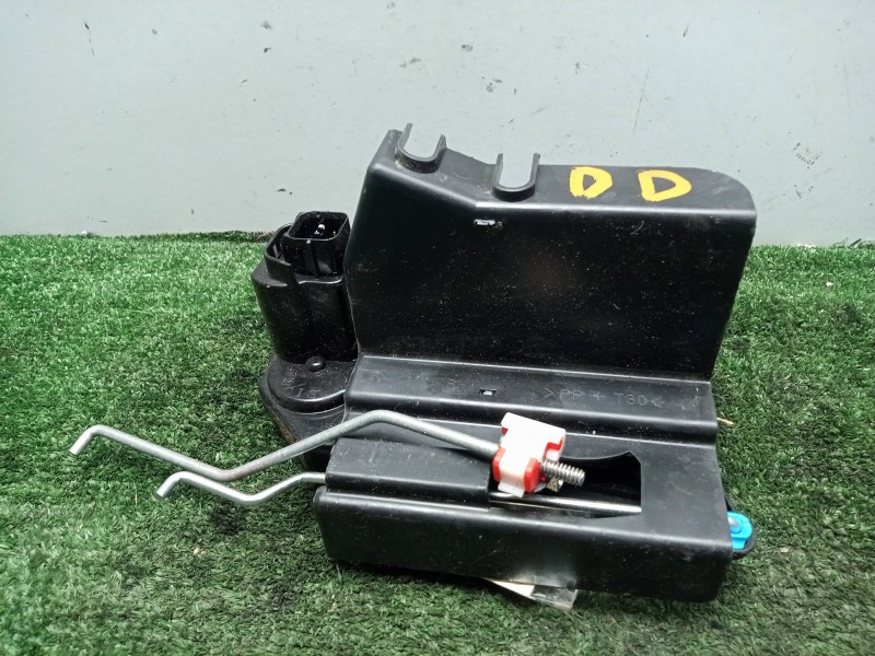 Recambio de cerradura puerta delantera derecha para ssangyong rodius 2.7 turbodiesel cat referencia OEM IAM SINREFERENCIA 5.PINE