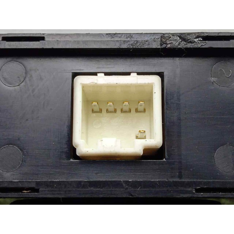 Recambio de modulo electronico para ssangyong rodius 2.7 turbodiesel cat referencia OEM IAM 8737021002  