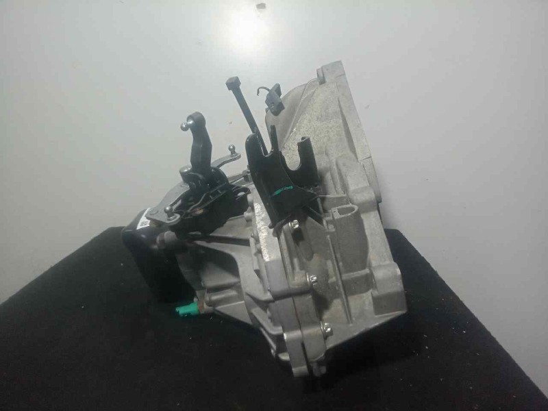 Recambio de caja cambios para nissan micra (k13) 1.2 cat referencia OEM IAM JH3303 5 VELOCIDADES MANUAL