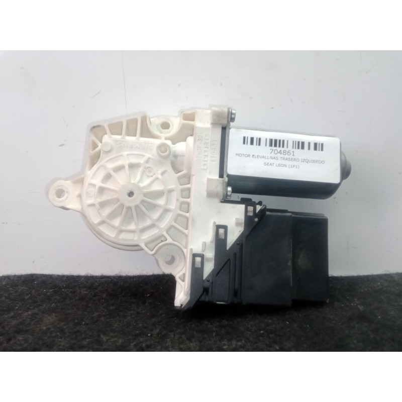 Recambio de motor elevalunas trasero izquierdo para seat leon (1p1) 2.0 tdi referencia OEM IAM REFERENCIABORRADA  